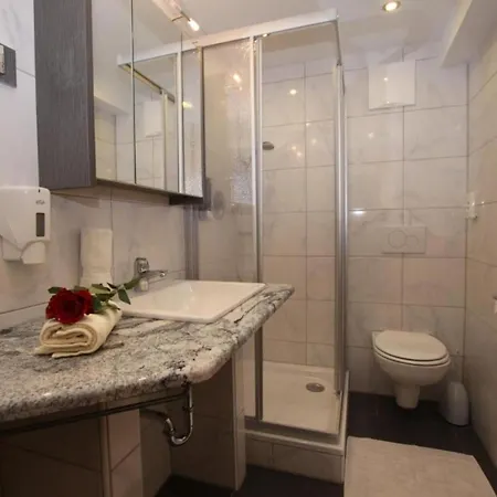 Klasse Mit Balkon St Anton Am Arlberg Apartamento *
