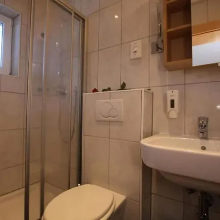 Klasse Mit Balkon St Anton Am Arlberg Apartamento *