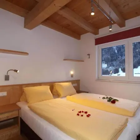 Klasse Mit Balkon St Anton Am Arlberg Apartamento *